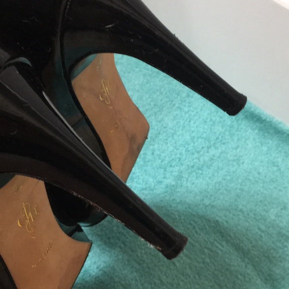 Cole Haan heels - Picture 4 of 4